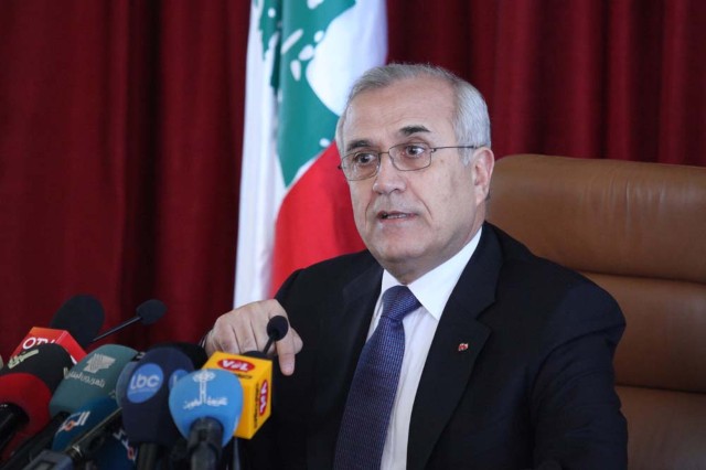 الرئيس سليمان زار قيادة الجيش في اليرزة